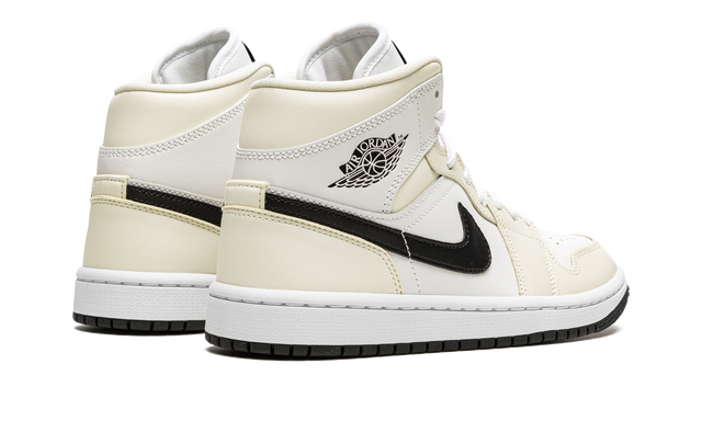 Jordan 1 Mid Kokosmelk