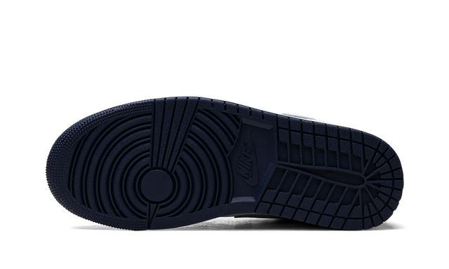 Jordan 1 Low Wolf Grey Midnight Navy
