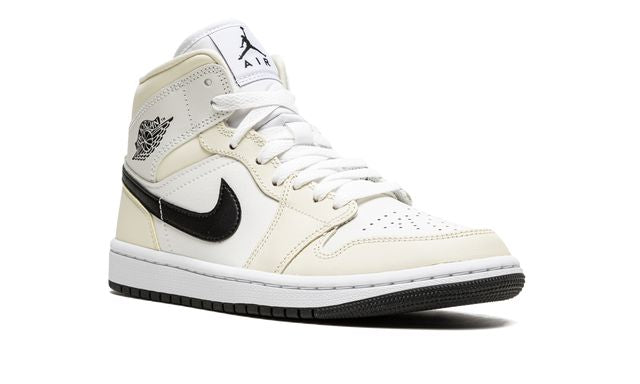 Jordan 1 Mid Kokosmelk