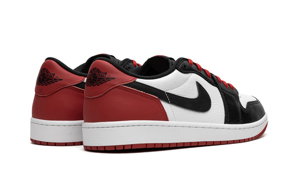 Jordan 1 Retro Low Black Toe