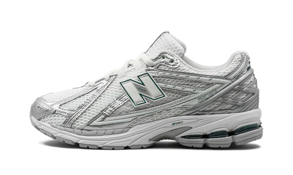 New Balance 1906R "SILVER METALLIC"