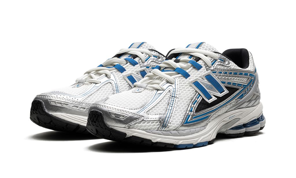 New Balance 1906R "SILVER METALLIC"