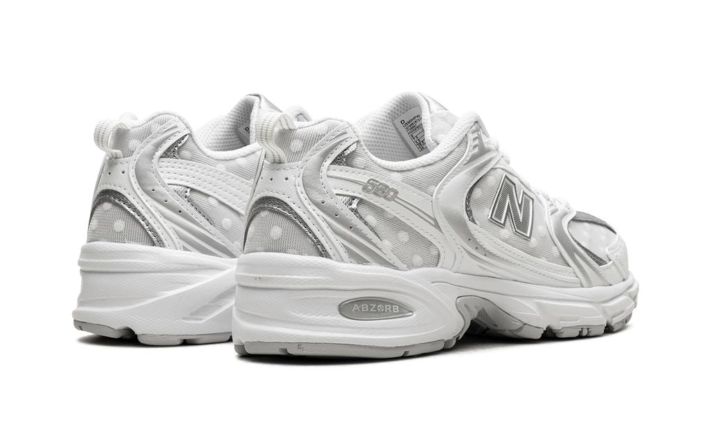 New Balance 530 Silber Metallic Polka Dots