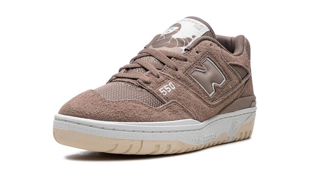 New Balance 550 Mushroom