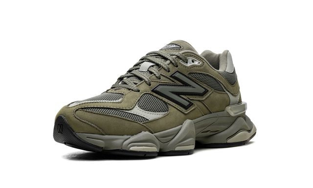 New Balance 9060 Dunkles Olivin