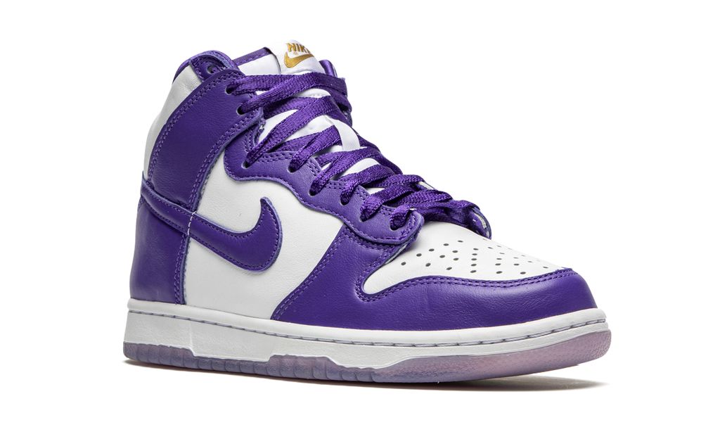 Nike Dunk High Varsity Purple