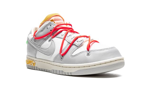 Nike Dunk Low Off White Lot 06:50