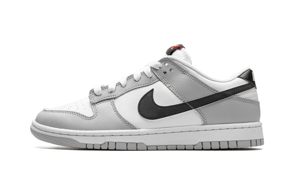 Nike Dunk Low SE Jackpot