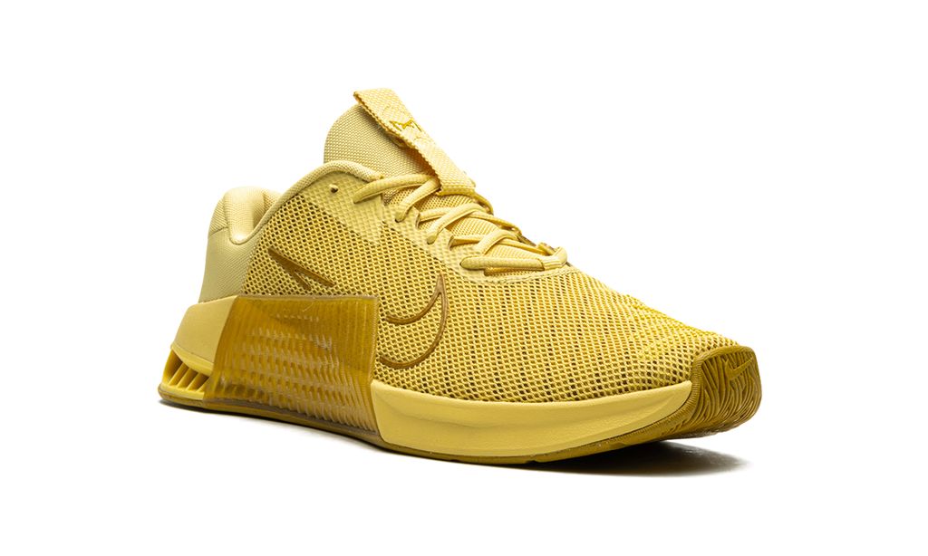 Nike Metcon 9 Saturn Gold