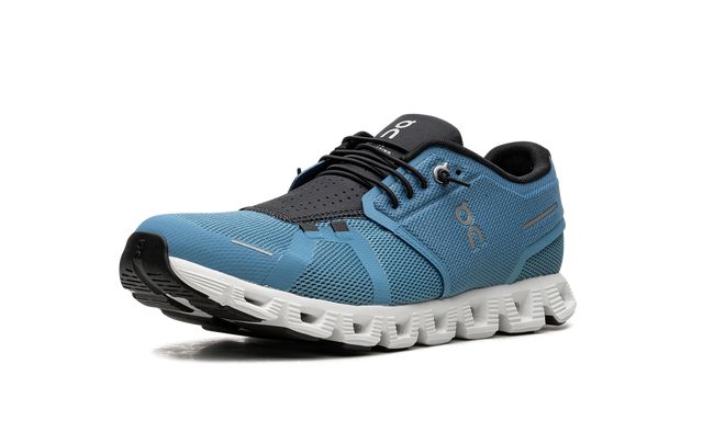 On Running Cloud 5 Niagara Blau Schwarz