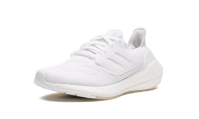 Adidas UltraBoost 22 Triple White
