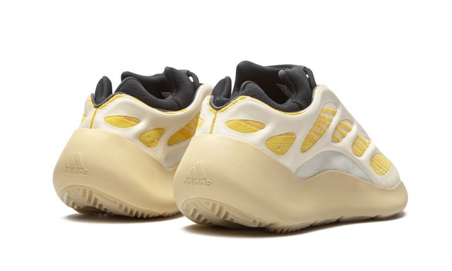 Adidas Yeezy Boost 700 V3 Safflower