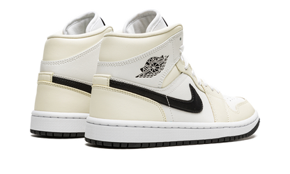 Jordan 1 Mid Kokosmelk