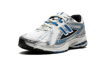 New Balance 1906R  "SILVER METALLIC"