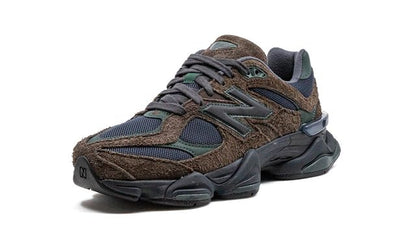 New Balance 9060 Beef And Broccoli