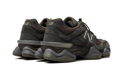 New Balance 9060 Blacktop/Dark Moss/Black