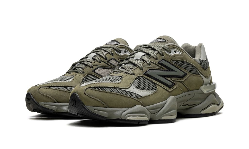 New Balance 9060 Dunkles Olivin