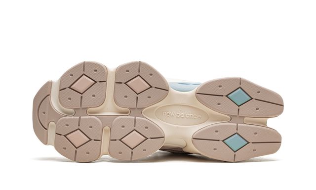 New Balance 9060 Ivory