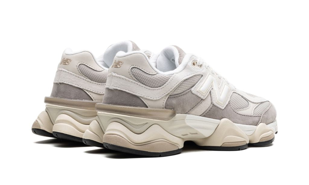 New Balance 9060 Havermout