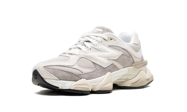 New Balance 9060 Havermout