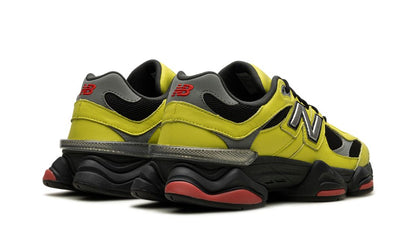 New Balance 9060 Tea Tree