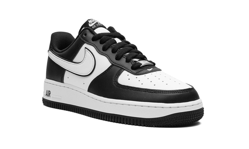 Nike Air Force 1 Panda