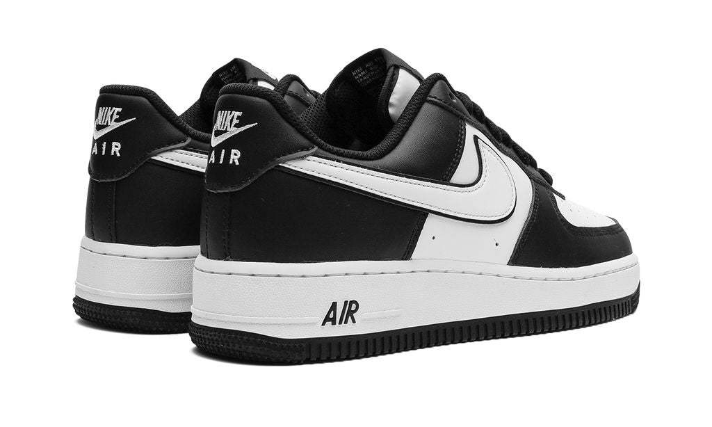 Nike Air Force 1 Panda