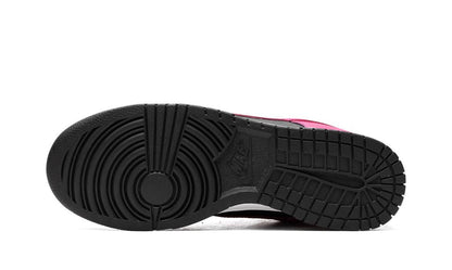 Nike Dunk Low "Fierce Pink/Black"