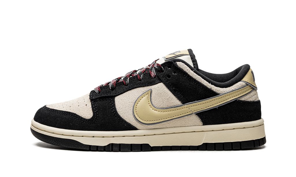 Nike Dunk Low LX Schwarzes Wildleder Team Gold