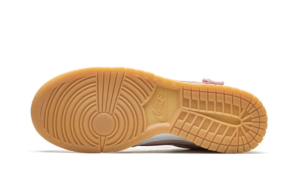 Nike Dunk Low Teddy Bear