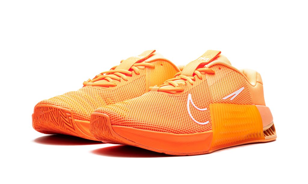 Nike Metcon 9 AMP Atomic Orange