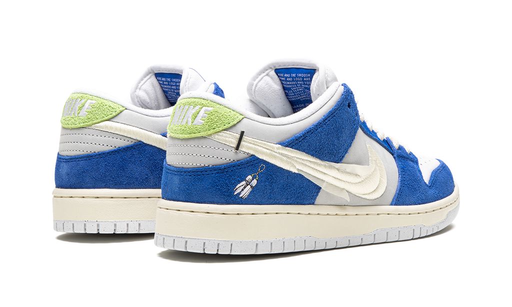 Nike SB Dunk Low Pro Fly Streetwear