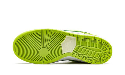 Nike SB Dunk Low Pro Sour Apple