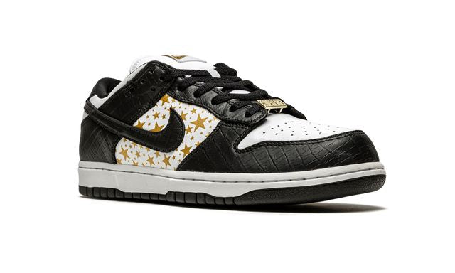 Nike SB Dunk Low Supreme Stars Black