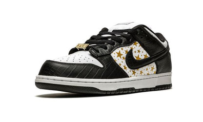 Nike SB Dunk Low Supreme Stars Black