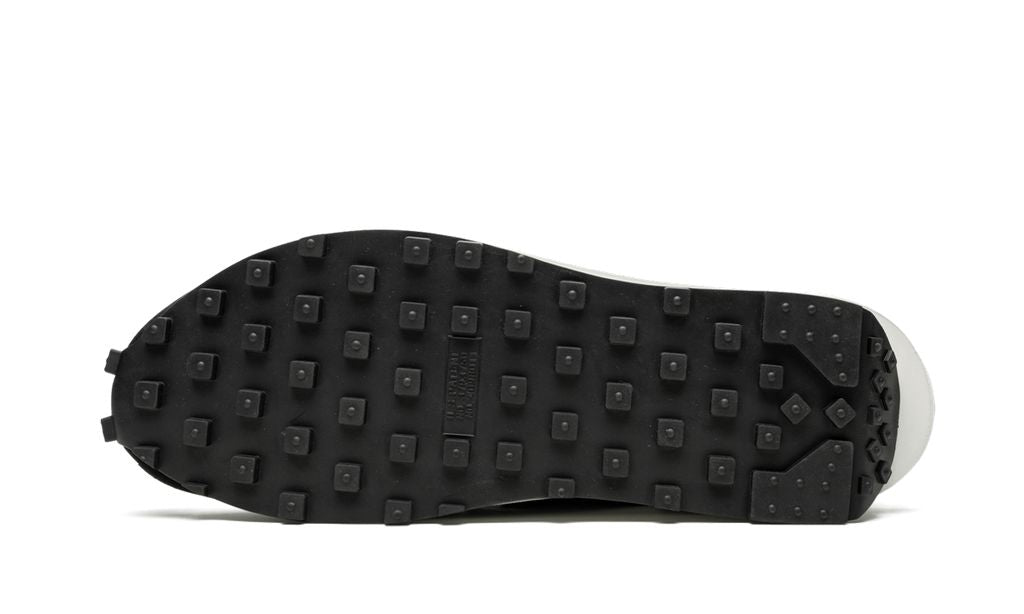 Nike Waffle Sacai Black