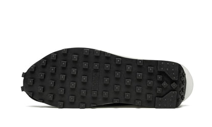 Nike Waffle Sacai Black