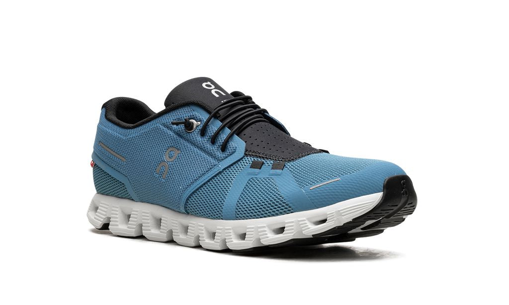 On Running Cloud 5 Niagara Blau Schwarz