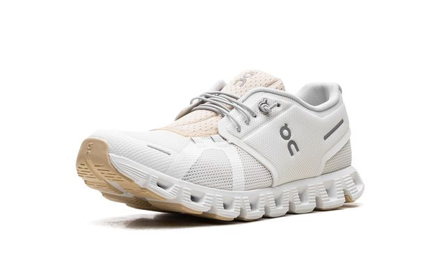 Op Running Cloud 5 Push Ivory Savannah