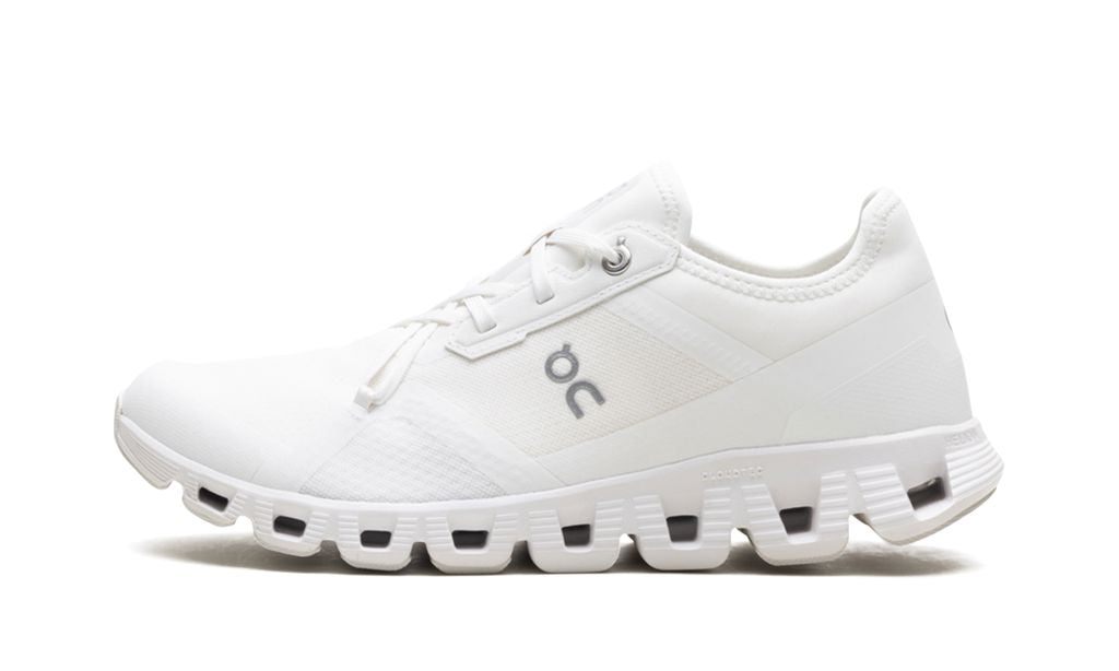 On Running Cloud X 3AD Ongeverfd Wit