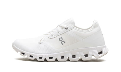 On Running Cloud X 3AD Ongeverfd Wit