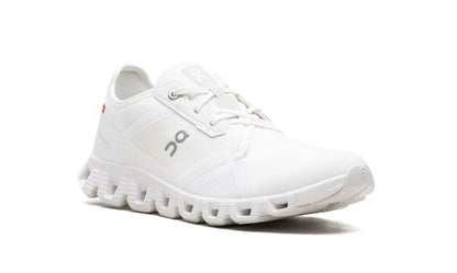 On Running Cloud X 3AD Ongeverfd Wit