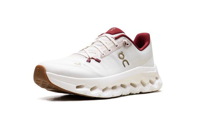 Op Running Cloudtilt Pearl Ivory
